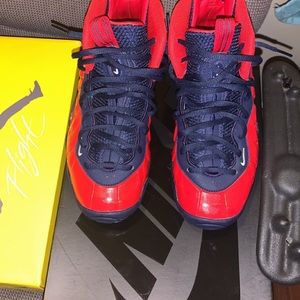 Nike little posite pro